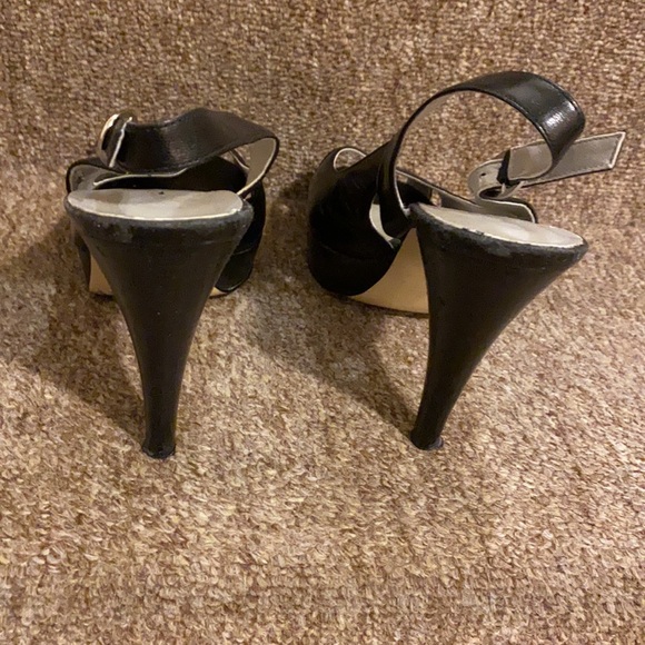 ♠️EUC Marc Fisher Genuine Leather Platform Sandals - Picture 6 of 9